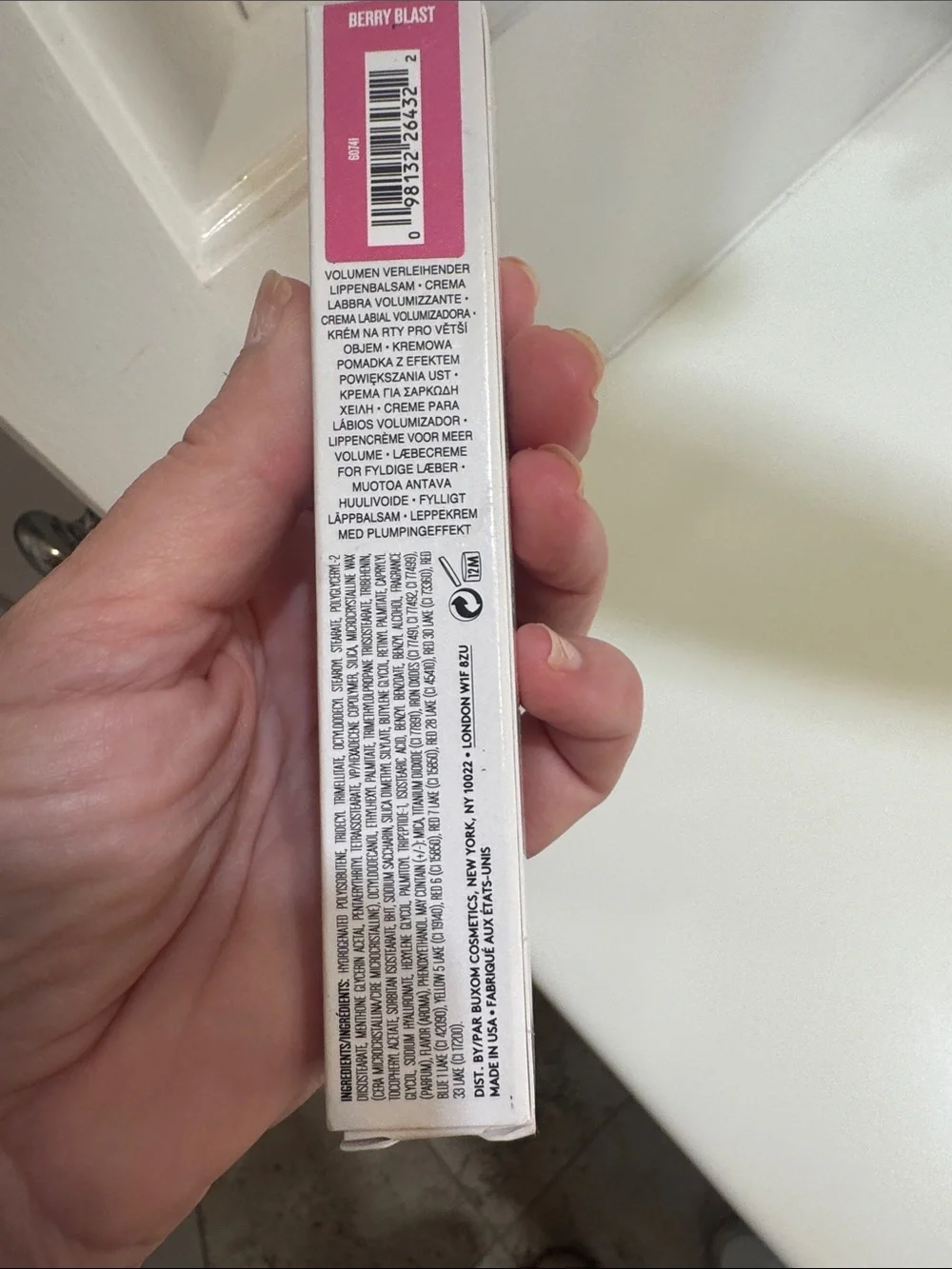 Buxom Full-On Plumping Lip Cream in Berry Blast New in box - Picture 3 of 6